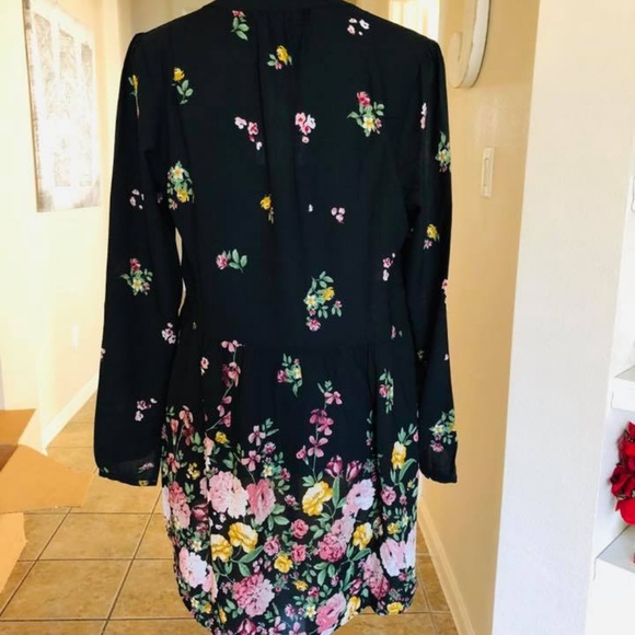 NWT DR2 tunic top floral M - Picture 2 of 4